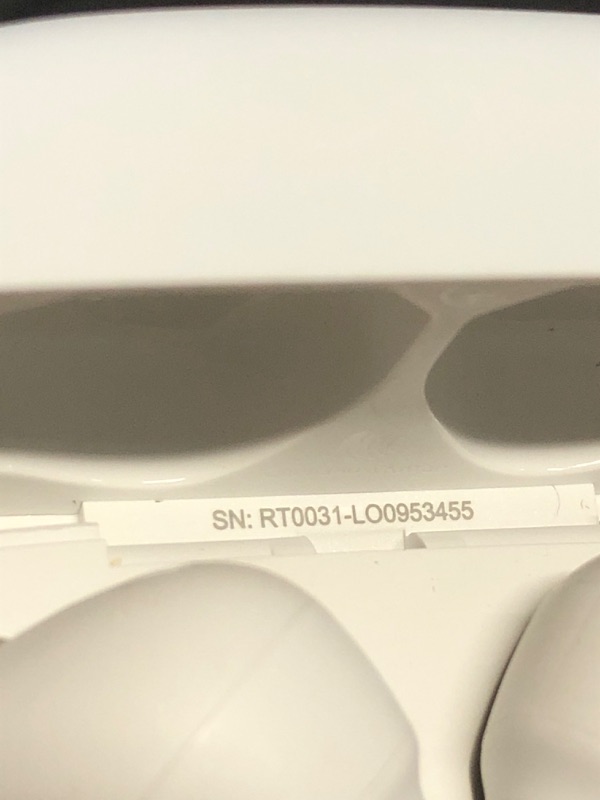 Photo 1 of (right side damaged) JBL Vibe Beam - True Wireless JBL Deep Bass Sound Earbuds, Bluetooth 5.2, Water & Dust Resistant, Hands-free call with VoiceAware, Up to 32 hours of battery life (White)