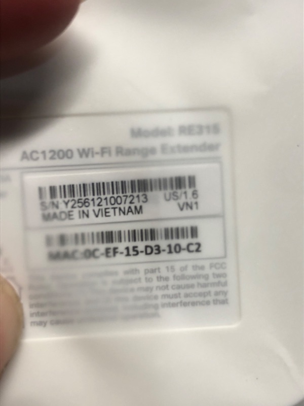 Photo 1 of (used/fair) TP-Link AC1200 WiFi Extender, 2025 Wirecutter Best WiFi Extender, 1.2Gbps Home Signal Booster, Dual Band 5GHz/2.4GHz, Up to 1600 Sq.ft and 32 Devices, EasyMesh Compatible, One Ethernet Port (RE315)