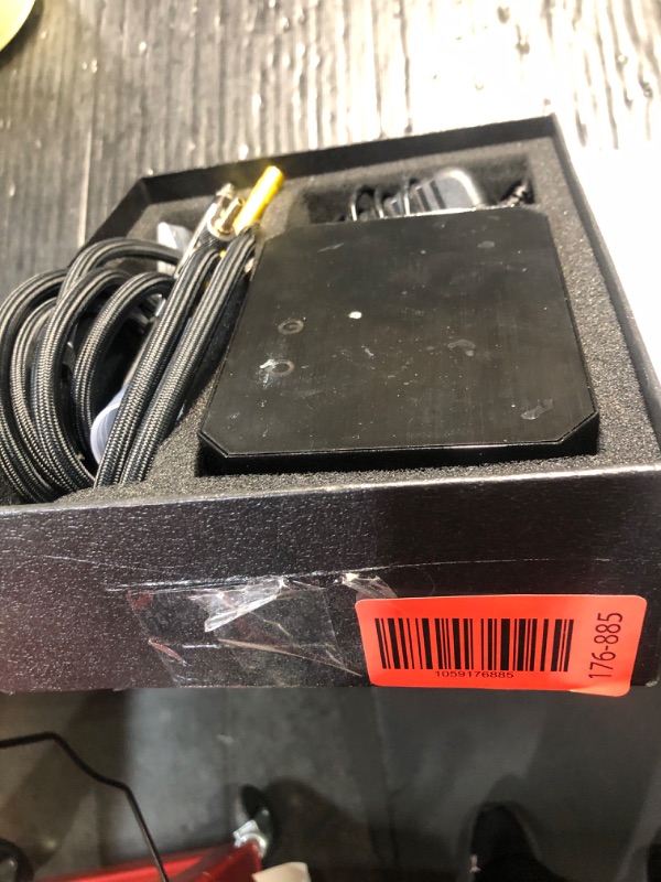 Photo 1 of **************FOR PARTS ONLY-Broken nozzle*************
Gocheer Airbrush Kit with Air Compressor, 40 48 PSI High Pressure Air Brush Non-Clogging with 0.2/0.3/0.5mm Nozzle/Cleaning Sets, Ideal for Painting, Modeling, Cake Decor, Makeup (Black, 40 PSI)