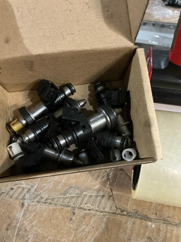 Photo 1 of NewYall Pack of 6 3.2L 3.5L V6 Fuel Injector for Honda Odyssey 3.5L 2002-2004, Pilot 3.5L 2003-2004, Acura MDX 3.5L 2001-2002, TL 3.2L 2000-2003, CL 3.2L 2001-2003