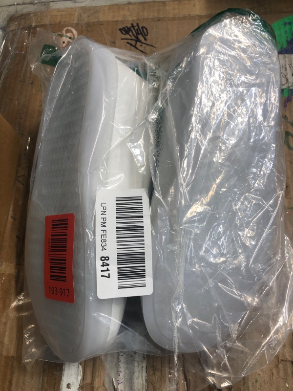 Photo 1 of ***(MINOR DAMAGE/ SEE NOTES)***SANYES USB Charging Light Up Shoes Sports LED Shoes Dancing Sneakers SYDB551-White-38