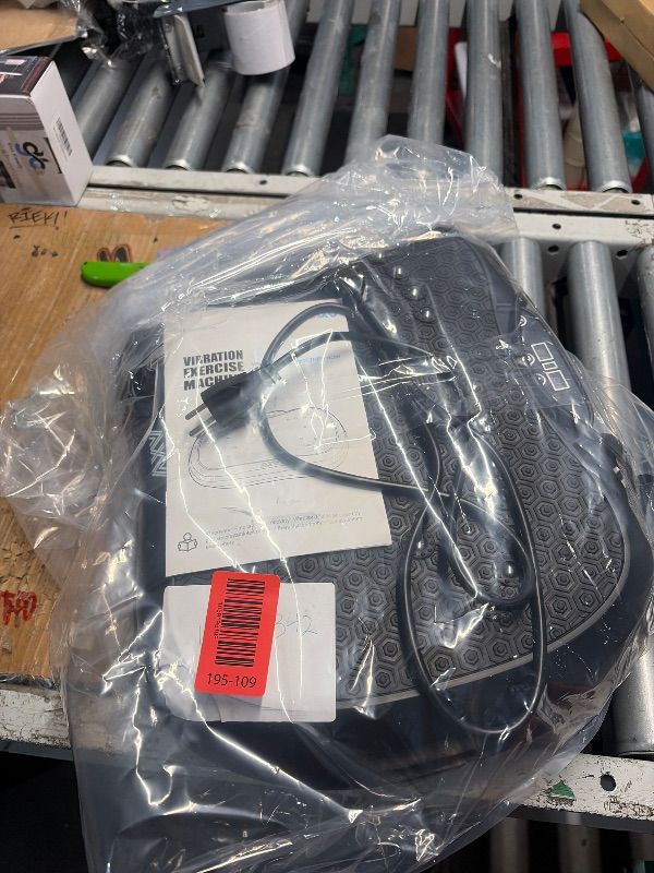 Photo 1 of ***MISSING REMOTE***
AXV Vibration Plate Fitness Platform Exercise Machine Vibrating Shaking Workout Full Body Shaker Vibrate Stand Shake Board Sport Gym Pad for Weight Loss Fat Burner for Women Men