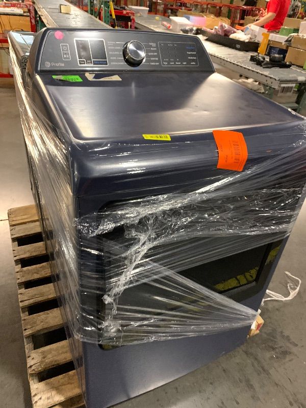 Photo 1 of ***DAMAGED - SEE NOTES/PICTURES***
**sell for parts**
27 INCH SMART ELECTRIC DRYER WITH 7.3 CU.FT. CAPACITY, FABRIC REFRESH, TANGLE CONTROL, STEAM CYCLE, SANITIZE CYCLE, MY CYCLE, QUICK DRY, SENSOR DRY, ECO DRY, AND ENERGY STAR QUALIFIED: SAPPHIRE BLUE
C