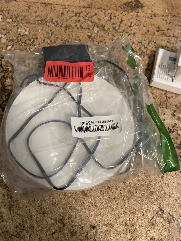 Photo 1 of **MISSING MOUNTING BRACKET** TP-Link EAP610, Omada Business WiFi 6 AX1800 Wireless Gigabit Access Point, Support Mesh, OFDMA, Seamless Roaming & MU-MIMO, SDN Integrated, Cloud Access & Omada App, PoE+ Powered, White