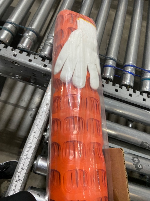 Photo 1 of ***************MISSING THE ZIP TIES**************
PotatoLife Plastic Mesh Fence Safety Fence, 4'x100' Roll with 100 Zip Ties, Resuable Temporary Netting for Garden Fencing, Construction, Snow Fencing, Animal Barrier, Poultry, Deer, Patio, Orange