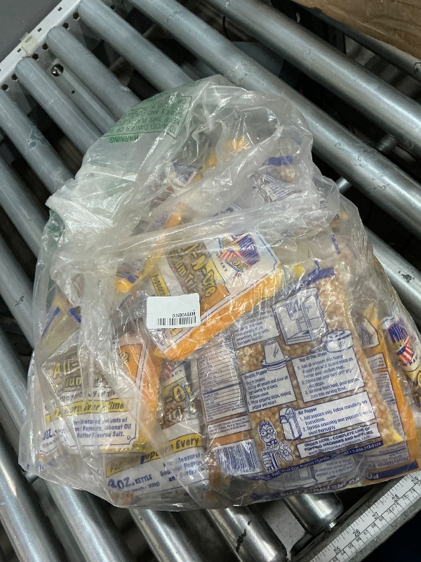 Photo 1 of *UNKNOWN EXPIRATION DATE* Movie Theater Style 40-Count Popcorn Packs - Pre-Measured 8-Ounce All-in-One Kernel, Salt, Oil Packets for Popping Machines by Great Northern Popcorn