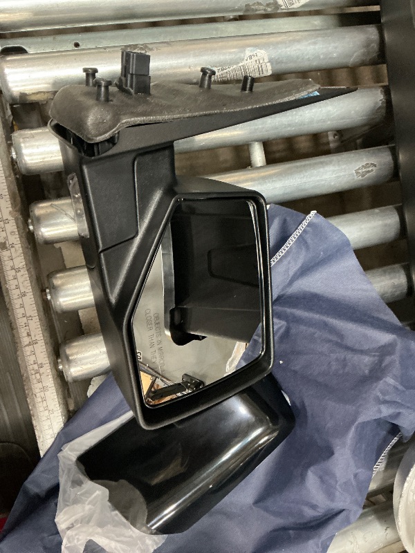 Photo 1 of *UNKNOWN MODEL OR BRAND**Right side mirror