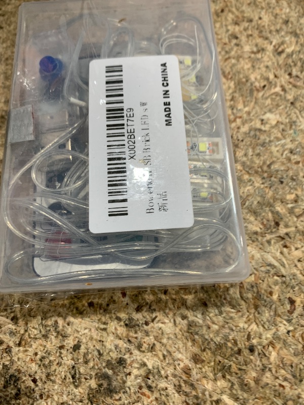 Photo 1 of 1 Pack X LED Down Lights (USB Powered Brick White LED),Compatible with All Major Brands Building Bricks Bowerful