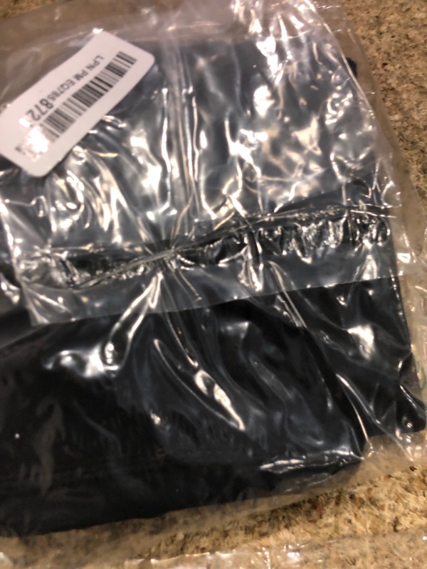 Photo 1 of *** ONLY THE TOP ONE***    YEOREO Strapless Bandeau Sports Bra for Workout Seamless Tube Top Gym Padded Wireless Bra Black M