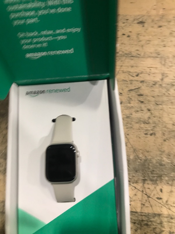 Photo 1 of ** LOCKED TO PREVIOUS OWNER ** Apple Watch Series 9 [GPS + Cellular 45mm] Starlight Aluminum Case with Starlight Sport Band M/L (Renewed Premium)