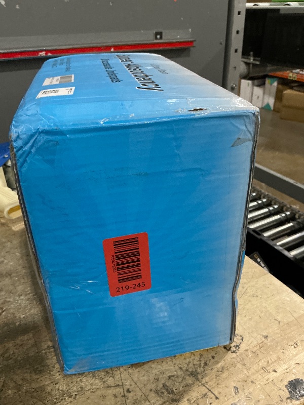 Photo 1 of 100 Count 22” x 22” Super Absorbency Disposable Underpads, Leakproof Quick Drying Disposable Pads for Baby, Puppy and Adults, Puppy Pads, Cat Pee Pads for Dogs, Potty Puppy Training Pads