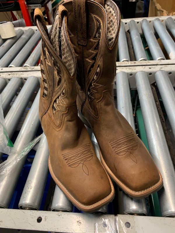 Photo 1 of (11ee) (used/fair) (bagged) Ariat Men’s Hybrid VentTEK Western Boot