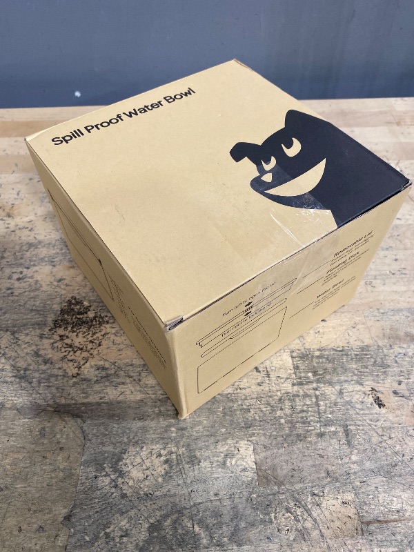 Photo 1 of ***PARTS ONLY***Techphardo 1Gallon No Spill Dog Water Bowl-3.8L Large Capacity, BPA-Free, Anti-Splash & Anti-Digging Design with Non-Slip Base for Messy Drinkers