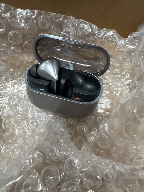 Photo 1 of ***MISSING PCS***(READ NOTES)
Samsung Galaxy Buds 3 Pro AI True Wireless Bluetooth Earbuds, Noise Cancelling, Sound Optimization, Redesigned Comfort Fit, Silver [US Version, Amazon Exclusive, 2Yr Warranty]