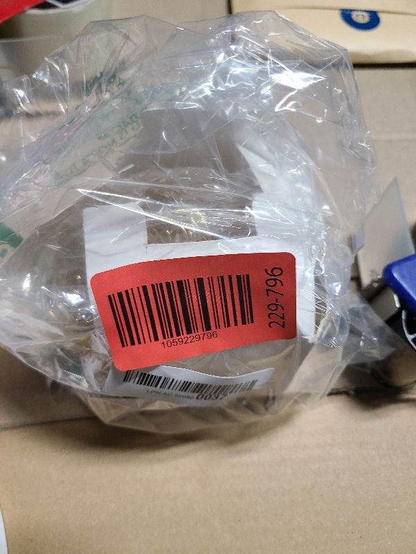 Photo 1 of 26Pcs Table Number Holders, Place Card Holders, Wire Picture Holders, Small Table Card Holders, Photo Holders for Centerpieces, Wedding Reception, Party, Birthday (Gold)