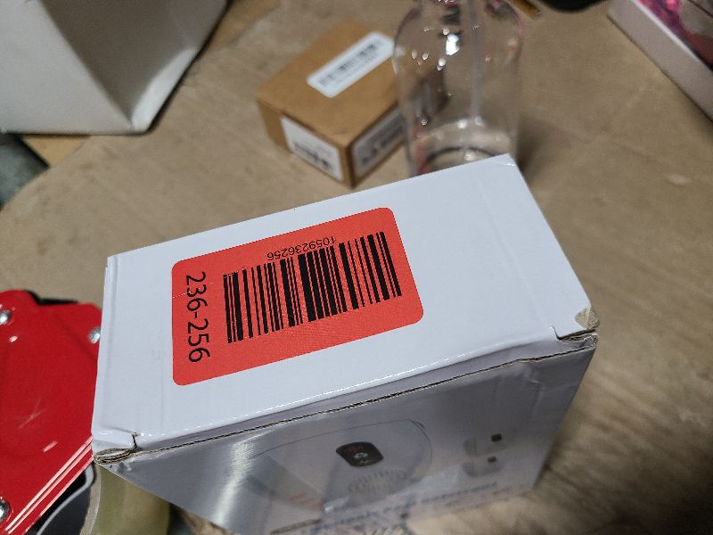 Photo 1 of 2025 Upgraded Ultrasonic Pest Repellent Indoor Insect Repeller, Pest Control, Repellent Roach, Mouse, Bugs, Mosquito, Mice, Spider, Ant, Rodent Repellent Ultrasonic Plug in, 3 Mode Switching, 6 Packs