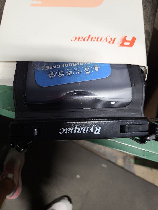 Photo 1 of [Up to 10"] Large Waterproof Phone Pouch Bag - 2 Pack Waterproof Phone Case for iPhone 17 16 15 14 Pro Max Galaxy S25 S24 Ultra, IPX8 Cellphone Water Protector Pouch Beach Essentials Travel Must Haves