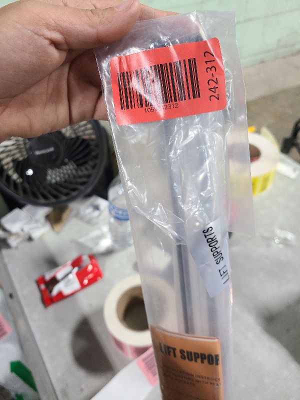 Photo 1 of 2Pcs Rear Back liftgate tailgate Hatch trunk Struts Lift Supports Shock Gas Spring Prop Rod Compatible With JEEP 2005-2010 GRAND CHEROKEE (Note: Type With Ball Socket Ends)