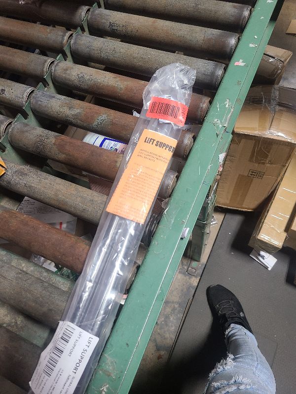 Photo 1 of 2Pcs Rear Back liftgate tailgate Hatch trunk Struts Lift Supports Shock Gas Spring Prop Rod Compatible With JEEP 2005-2010 GRAND CHEROKEE (Note: Type With Ball Socket Ends)