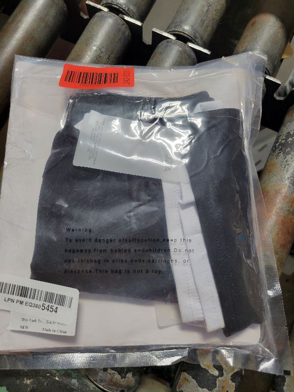 Photo 1 of 2Pcs Tank Tops for Women, U Neck Sleeveless Crop Tops, Basic Cropped Racerback Going Out Tops Athletic Sports Shirts, XS, Black+White