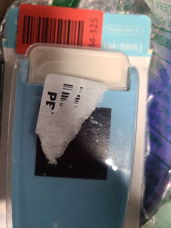 Photo 1 of 1.5 inch Square Punch Craft Lever Punch Handmade Paper Punch for Crafting Scrapbooking Cards,DIY Cards Making Candy Color by Random 1.5X1.5 inch Square