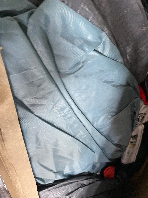 Photo 1 of ***(MINOR DAMAGE/ SEE NOTES)***Coleman Skydome Tent with 5 Minute Setup, 2/4/6/8-Person Weatherproof Tent with Rainfly & Carry Bag, 20% More Headroom Than Traditional Canopies