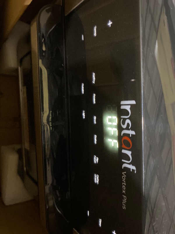 Photo 1 of (USED/FAIR) Instant Pot 10QT Air Fryer, 7-in-1 Functions with EvenCrisp Technology that Crisps, Broils, Bakes, Roasts, Dehydrates, Reheats & Rotisseries, Includes over 100 In-App Recipes, Stainless Steel