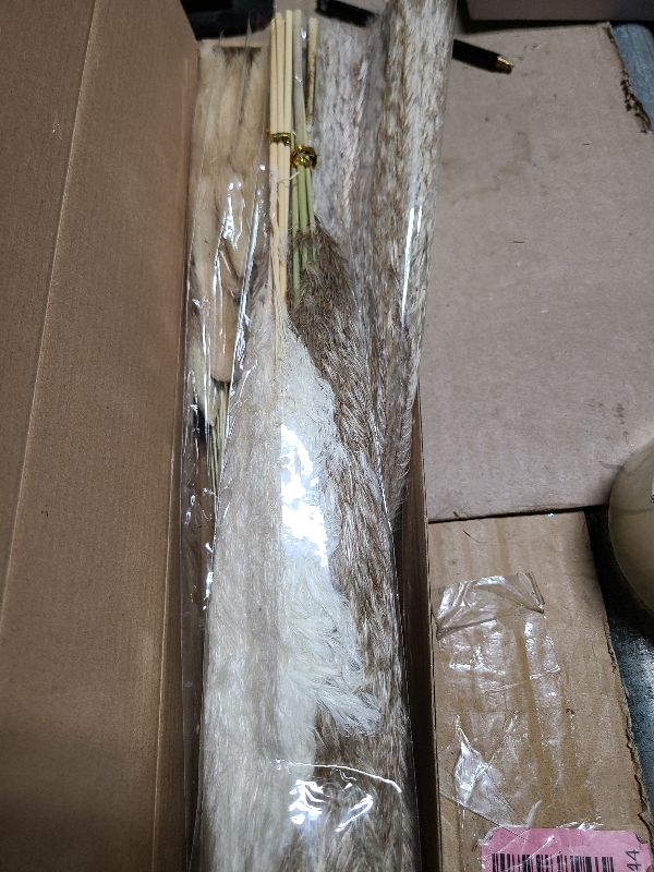 Photo 1 of 110 PCS Dried Pampas Grass Bouquet, Boho Table Decor, Bunny Tails Dried Flowers, Brown Pompas, White Pampas Grass for Wedding, Home, Rustic Party, Baby Shower Decorations