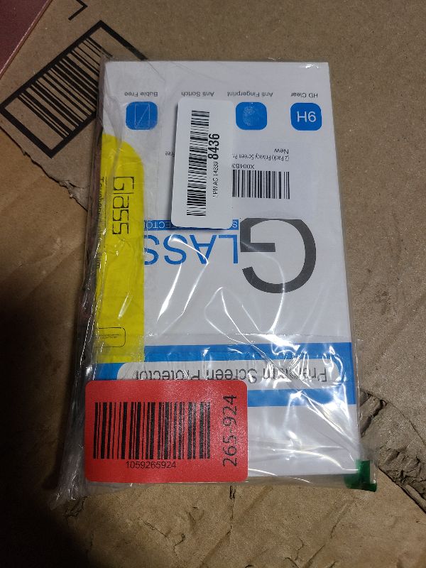 Photo 1 of (2 Pack) Privacy Screen Protector Compatible for iPhone 16 Pro Max Tempered Glass - Red to Green Gradient/Shatterproof/Anti-Scratch/Mirror Finish/Blue Light Blocking/Touch-Sensitive/Bubble-Free