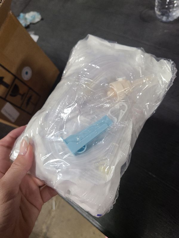Photo 1 of 20PCS IV Extension Set, I.V Tubing,Sterile Individual Packaging,for Lab and Pets Veterinary (Screw Mouth)