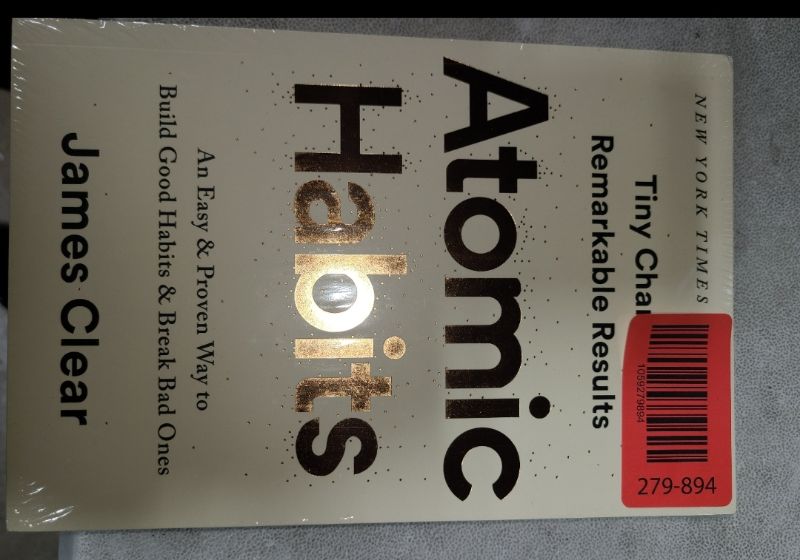 Photo 1 of Atomic Habits – A Life-Changing Guide to Personal Development and Behavior Change by James Clear’s