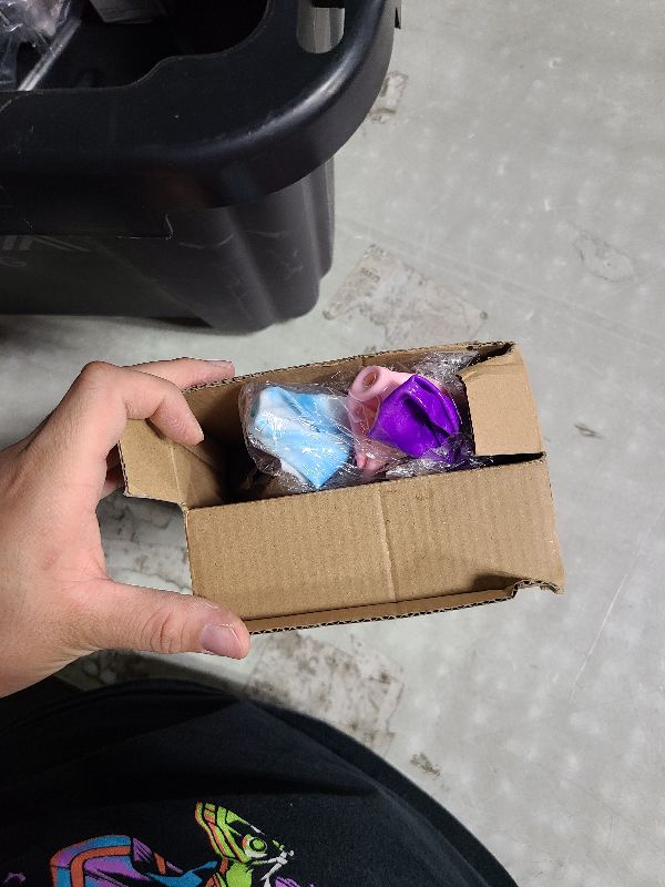 Photo 1 of 3 otters 6PCS Playground Balls, 8.5 Inche Inflatable Bouncy Balls with Pump, Kickball DodgeBalls, for Kids Indoor Outdoor Plays, Sports