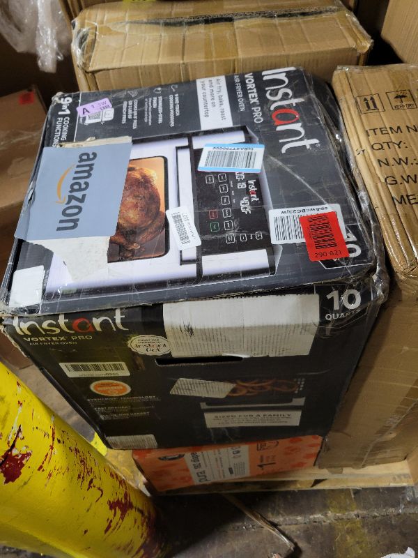 Photo 1 of 10 Quart Vortex Pro 7-in-1 Air Fryer Oven