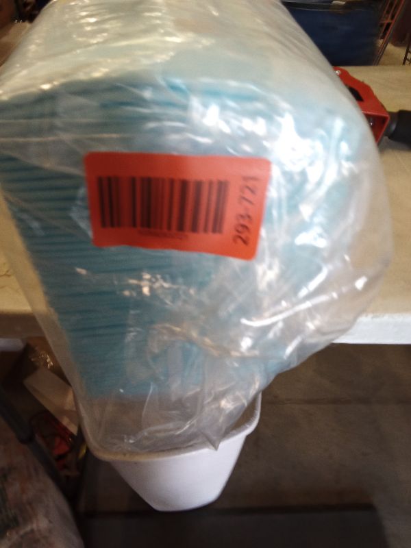 Photo 1 of (100 Pads) CalPalmy Ultra Absorbency Pet Toilet Training Pads 18" x 13" Moisture Locking Technology Turns Liquid into Gel - Perfect for Rabbits and Guinea Pigs