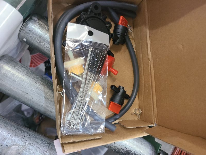 Photo 1 of 127-9206 139-0684 Fuel Pump Fit for Toro Exmark TimeCutter SW 4200 5000 SS 4250 MX 4250 SW 5425 SWX 4250 Riding Mower 136-7813 139-0601 LC2P77F Quest TimeCutter Mikuni 139-0684 Titan HD 1500 or 2000