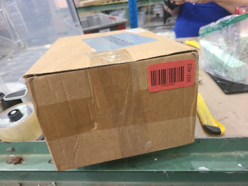 Photo 1 of 18 Pcs Sports Party Favors Basketball Soccer Water Bottle Baseball Softball Cooling Towel 6 Sports Water Bottle 6 Ice Towel 6 Drawstring Bag Football Volleyball Towel for Team Gift