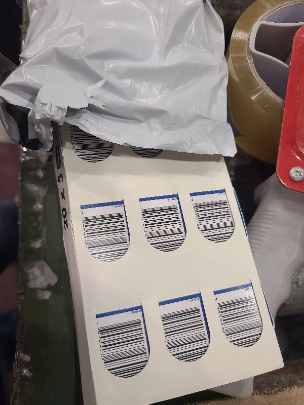 Photo 1 of 100 Silver Blue Double Edge Razor Blades Made in Russia by 7 O'clock