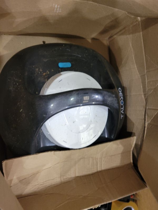 Photo 1 of (2025 Upgraded) TALOSBO Pleco Se Cordless Pool Vacuum Up to 130 Mins Runtime, Robotic Pool Cleaner with 2.5H Fast Charge, Ideal for Flat Above Ground and Inground Pools up to 861 Sq. Ft.