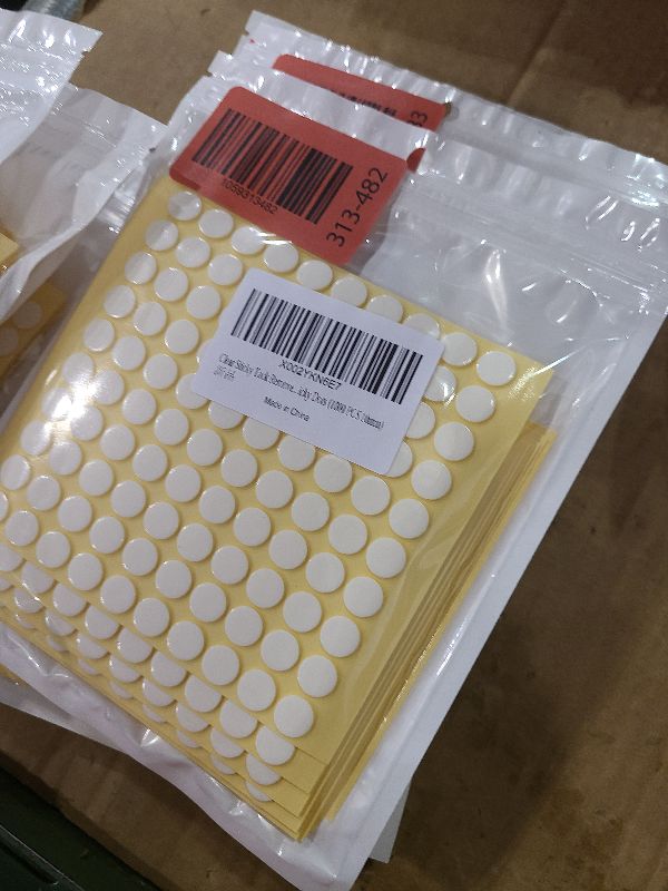 Photo 1 of 1000pcs Double-Sided Putty for Wall Hanging Removable Adhesive Stickers for Posters Easy to Use Wall Adhesive Damage Tacky Putty 