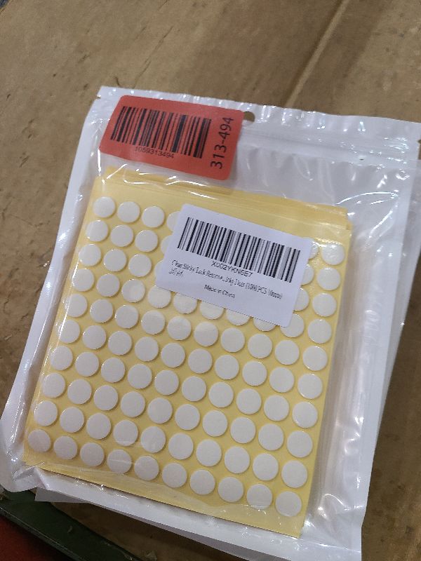 Photo 1 of 1000pcs Double-Sided Putty for Wall Hanging Removable Adhesive Stickers for Posters Easy to Use Wall Adhesive Damage Tacky Putty 