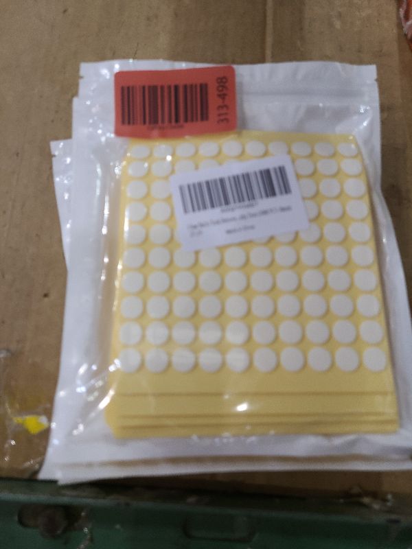 Photo 1 of 1000pcs Double-Sided Putty for Wall Hanging Removable Adhesive Stickers for Posters Easy to Use Wall Adhesive Damage Tacky Putty 