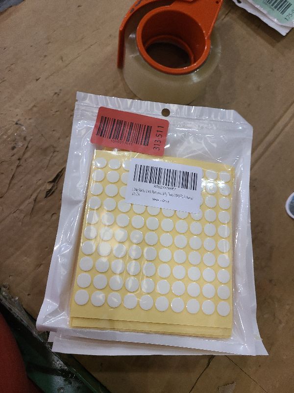 Photo 1 of 1000pcs Double-Sided Putty for Wall Hanging Removable Adhesive Stickers for Posters Easy to Use Wall Adhesive Damage Tacky Putty 