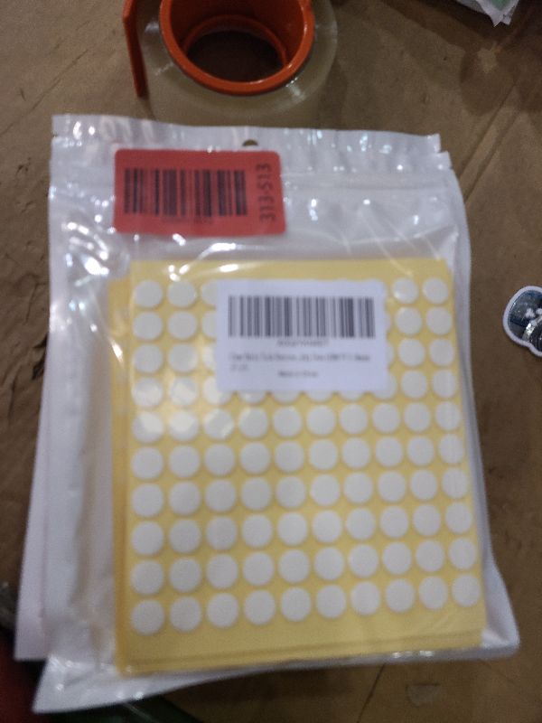 Photo 1 of 1000pcs Double-Sided Putty for Wall Hanging Removable Adhesive Stickers for Posters Easy to Use Wall Adhesive Damage Tacky Putty 