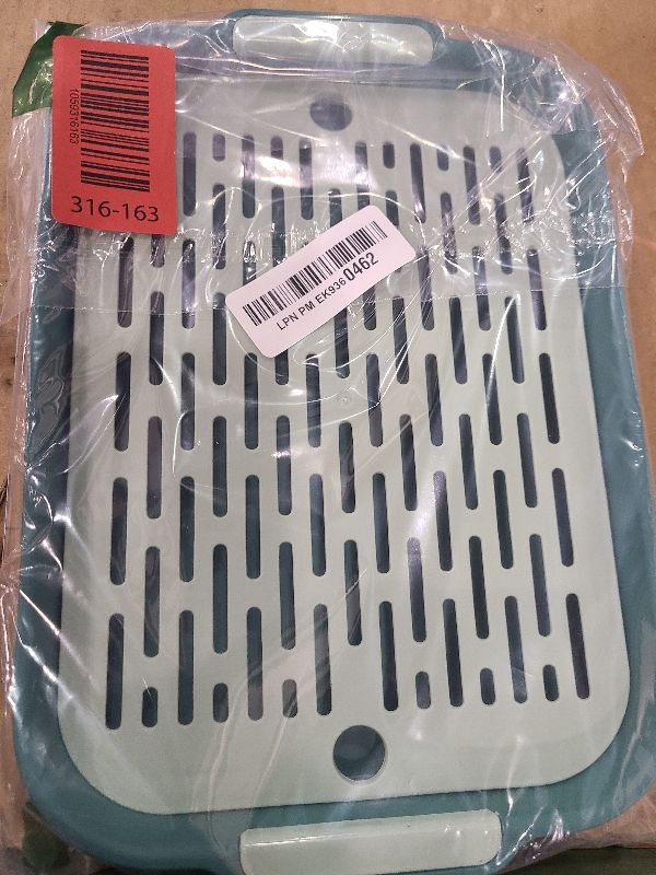 Photo 1 of 1PC ABS Rabbit Litter Tray, Guinea Pig Litter Pan, Pet Potty Training Toilet Tray, Small Animals Corner Litter Box for Hamster Ferret Chinchilla Hedgehog Bunny, Detachable Design (S Green)