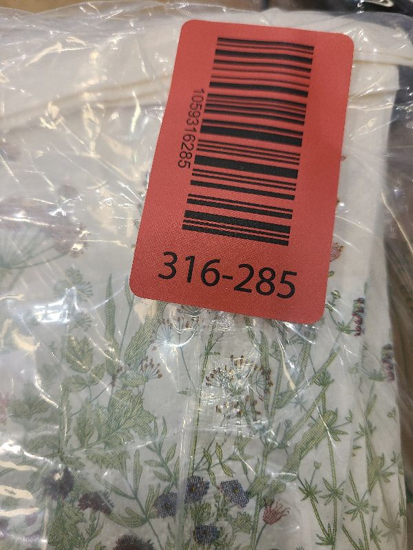 Photo 1 of 100 Wildflower Luncheon Napkins Floral Paper Hand Towels 6.5 x 6.5 Inch Vintage Botanical Green Leaves Herbs Party Napkins for Spring Summer Birthday Garden Tea Party Supplies