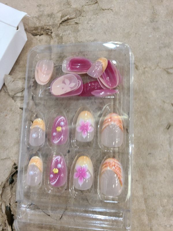 Photo 1 of 24Pcs Summer Press on Nails Short Almond Fake Nails with Pearl Designs 3D Seashell Stick on Nails Pink Flower Acrylic Nails Summer Beach False Nails Full Cover French Tip Glue on Nails for Women