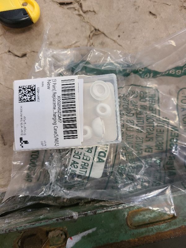 Photo 1 of 3 Pairs Replacement Ear Tips for Airpods Pro and 2nd Generation with Noise Reduction Hole, Silicone Ear Tips for Airpods Pro with Portable Storage Box and Fit in The Charging Case(S/M/L)