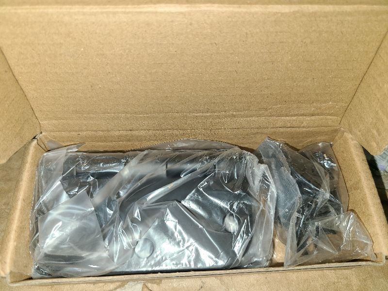Photo 1 of 3 Pack Interior Matte Black Door Hinges Rounded 3.5 Inch x 3 1/2" Indoor Heavy Duty Metal Hardware Kits 3 ½" 5/8" Radius Office Flat Hinge for Bifold Doors Decorate Master Guest Bedroom Storage Room
