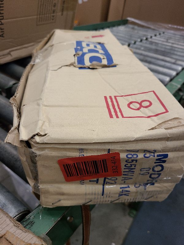 Photo 1 of [D1092 OEM Mania] D1092 Produced by FASCO Motor (1468-3069, 7184-0156, 7184-0432) Replacement for Coleman Mach AC Motor with a Capacitor - 1/3 HP, 115 Volts, 1675 RPM, 2 Speed, 3.4 Amps, Double Shaft