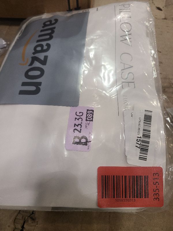 Photo 1 of 2 Pack Zippered Velvet King Pillowcases, Super Soft and Cozy Luxury Fuzzy Flannel Pillow Cases with Zipper, 20x36 Inches, White